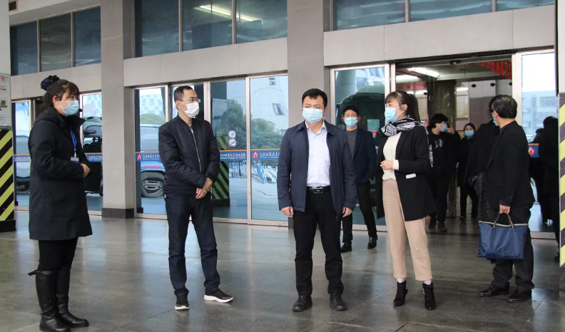 市政公用集團(tuán)黨委委員、副總經(jīng)理郭曉慶一行調(diào)研九江長運(yùn)、上饒汽運(yùn)