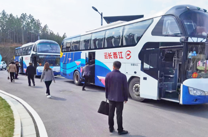 景德鎮(zhèn)長運(yùn)：圓滿完成浮梁縣人大、政協(xié)會(huì)議指定運(yùn)輸任務(wù)