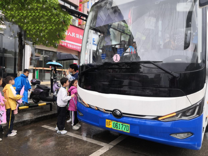 撫州長(zhǎng)運(yùn)：廣昌分公司積極拓展研學(xué)包車(chē)業(yè)務(wù)