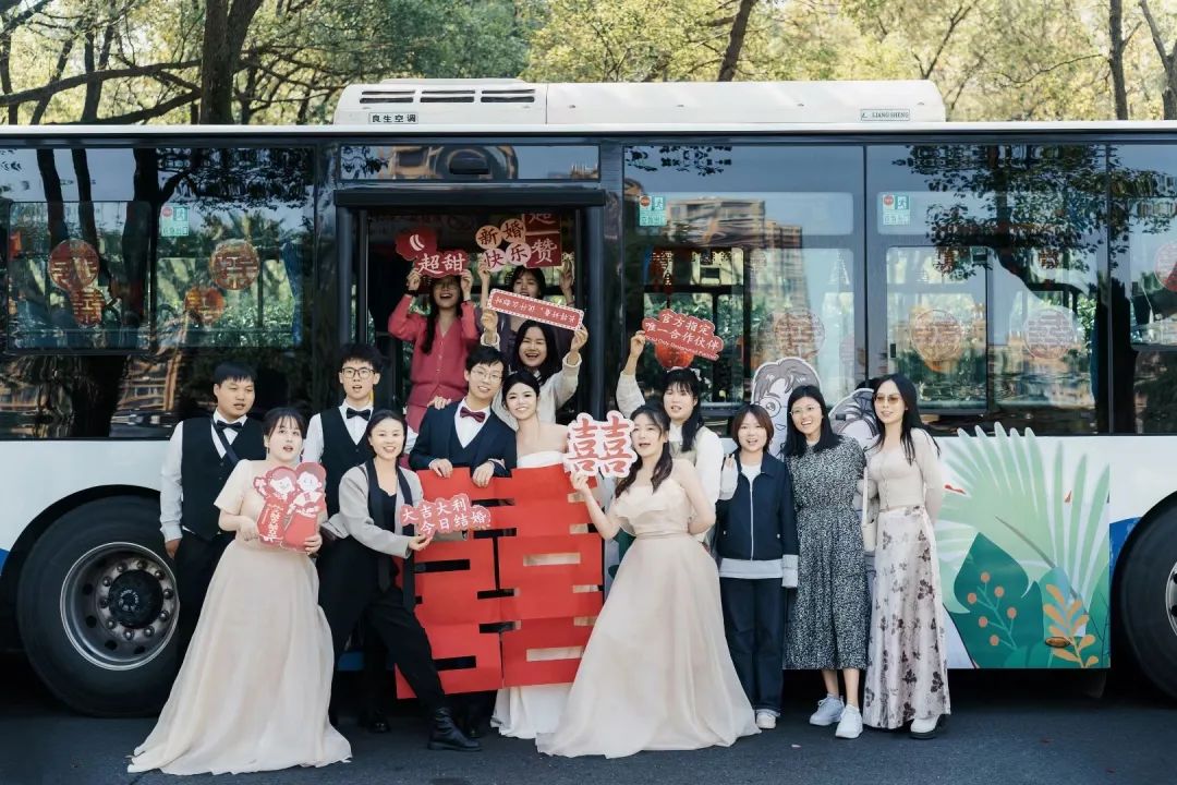 創(chuàng)新經(jīng)營(yíng) || 新余公交：婚車定制 低碳、節(jié)儉、有新意！