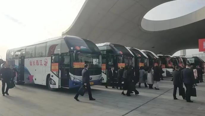 九江長運(yùn)：圓滿完成九江市人大會議用車任務(wù)